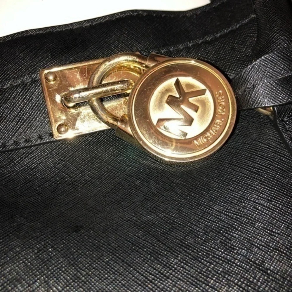 MICHAEL KORS black saffiano leather Hamilton bag
